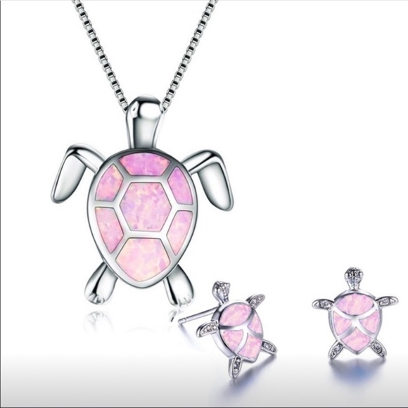 Jewelry - Opal Turtle Design Necklace and Earring Set